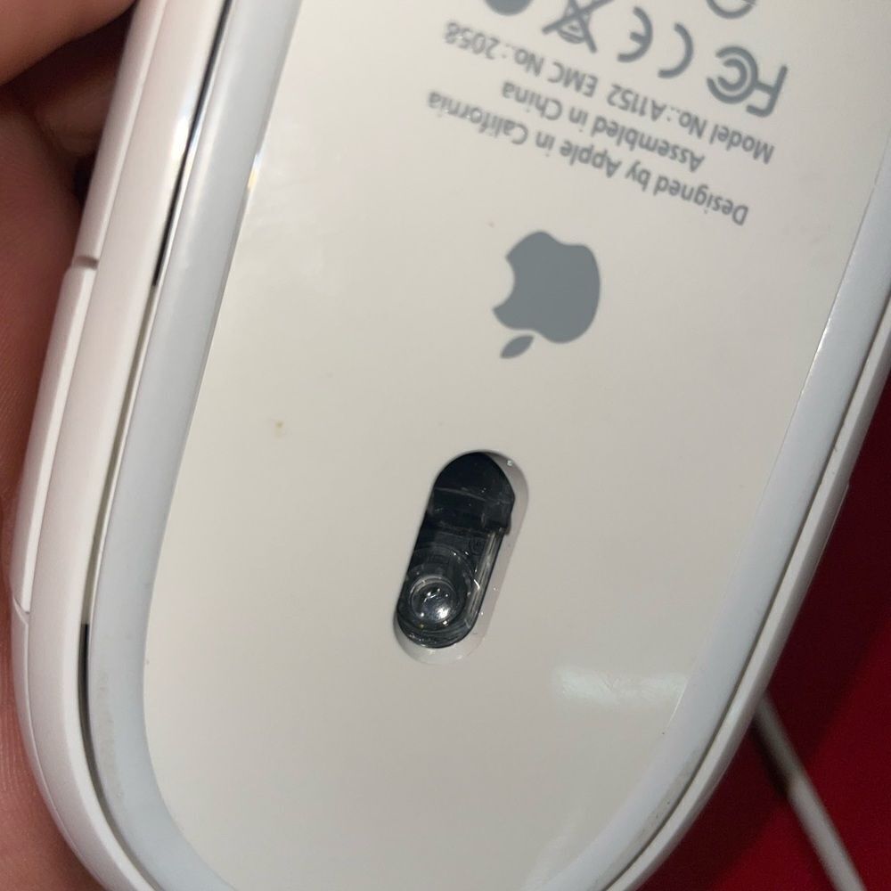 Apple Sleek White USB Mouse - Picture 6 of 6